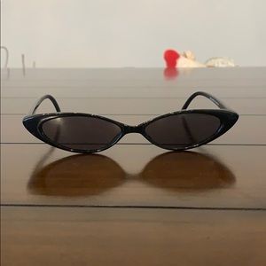Tiny cat eye sunglasses